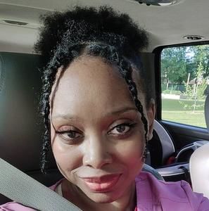 Meet your Posher, Sherita